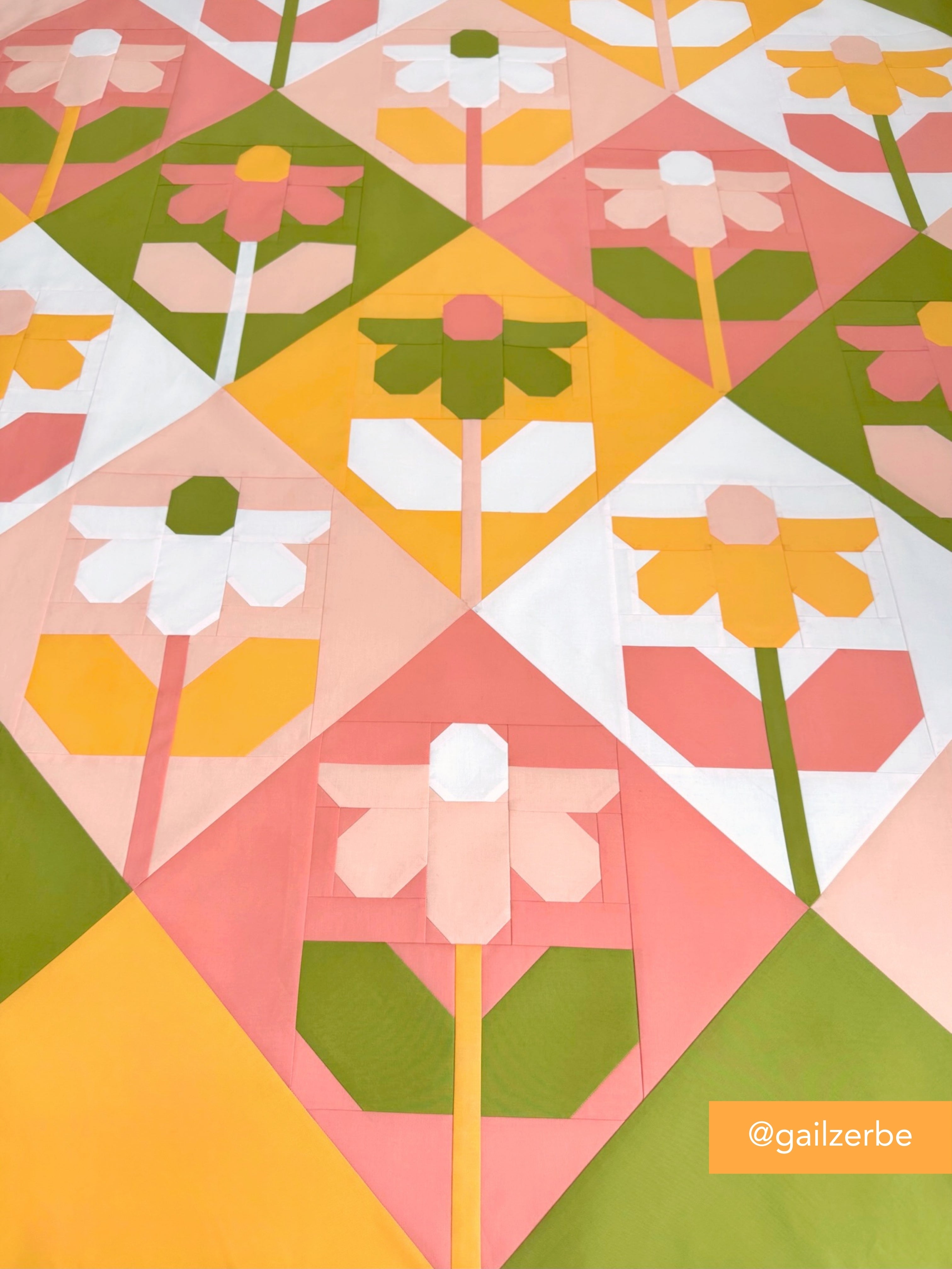 Growing Quilt Pattern - Pen + Paper Patterns