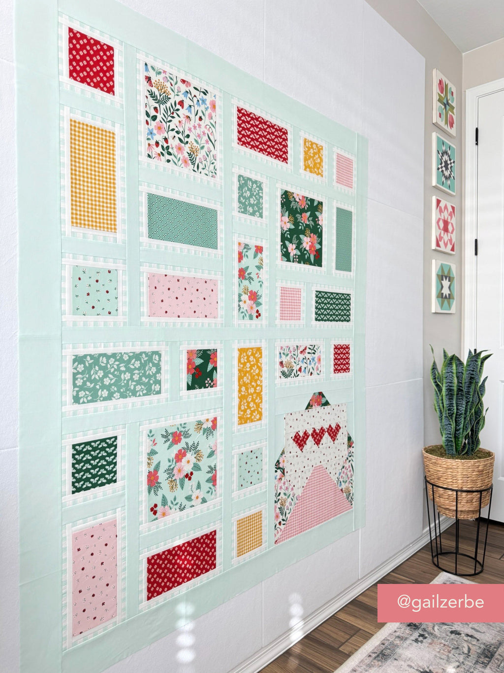 Happy Mail Quilt Pattern - Pen + Paper Patterns