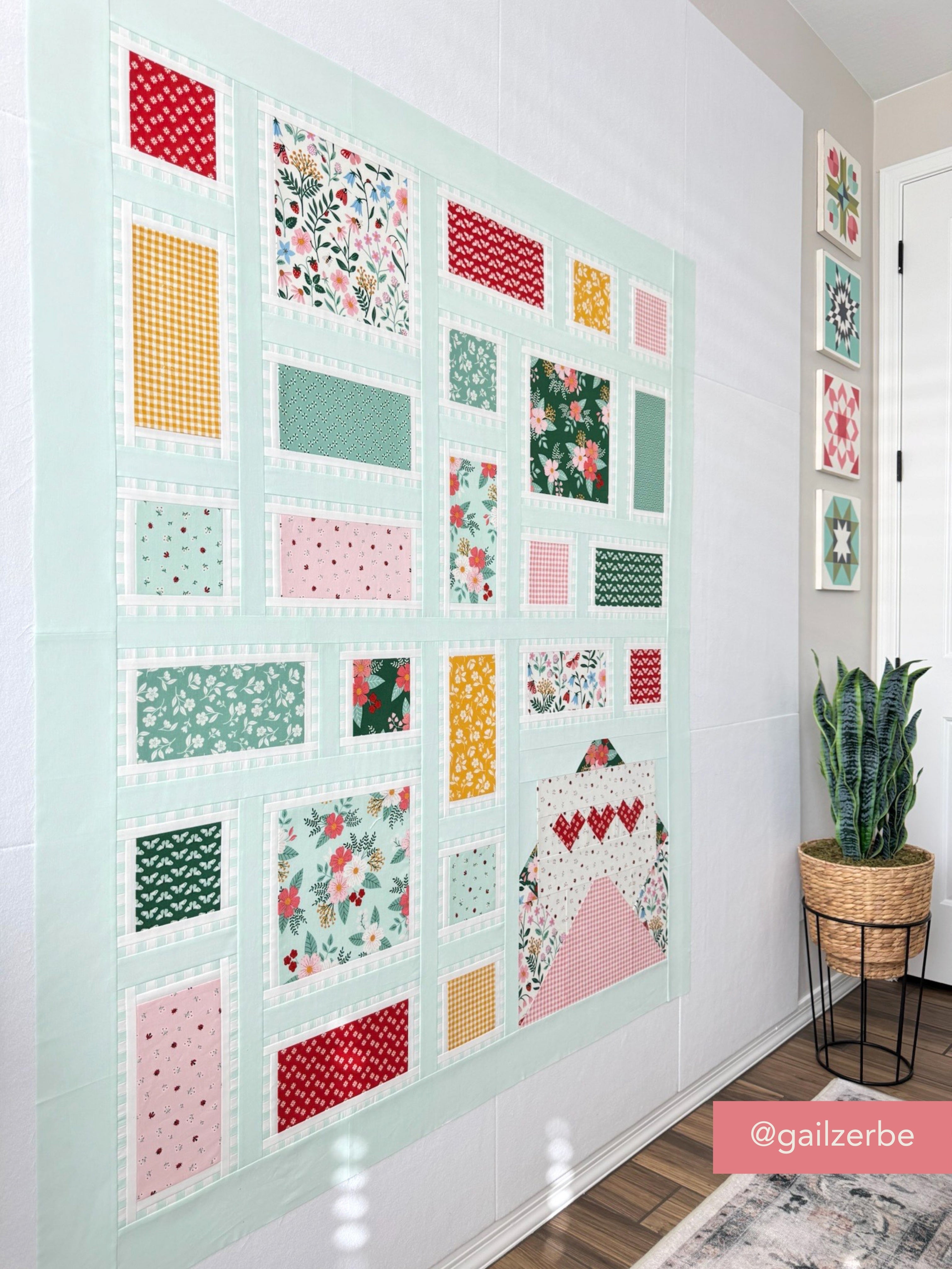 Happy Mail Quilt Pattern - Pen + Paper Patterns