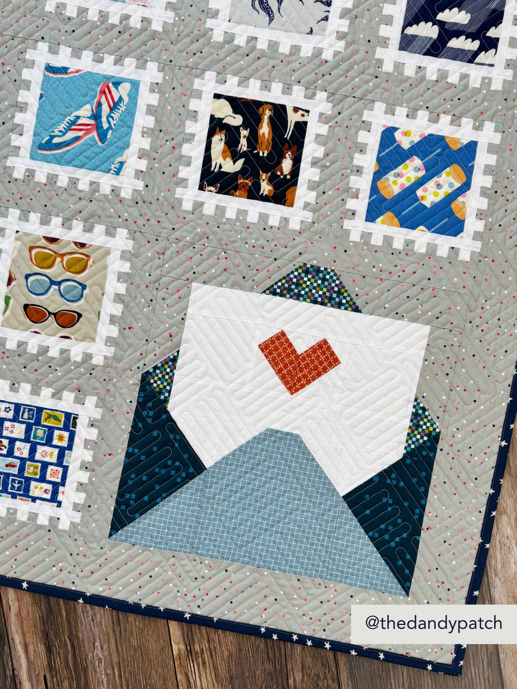 Happy Mail Quilt Pattern - Pen + Paper Patterns